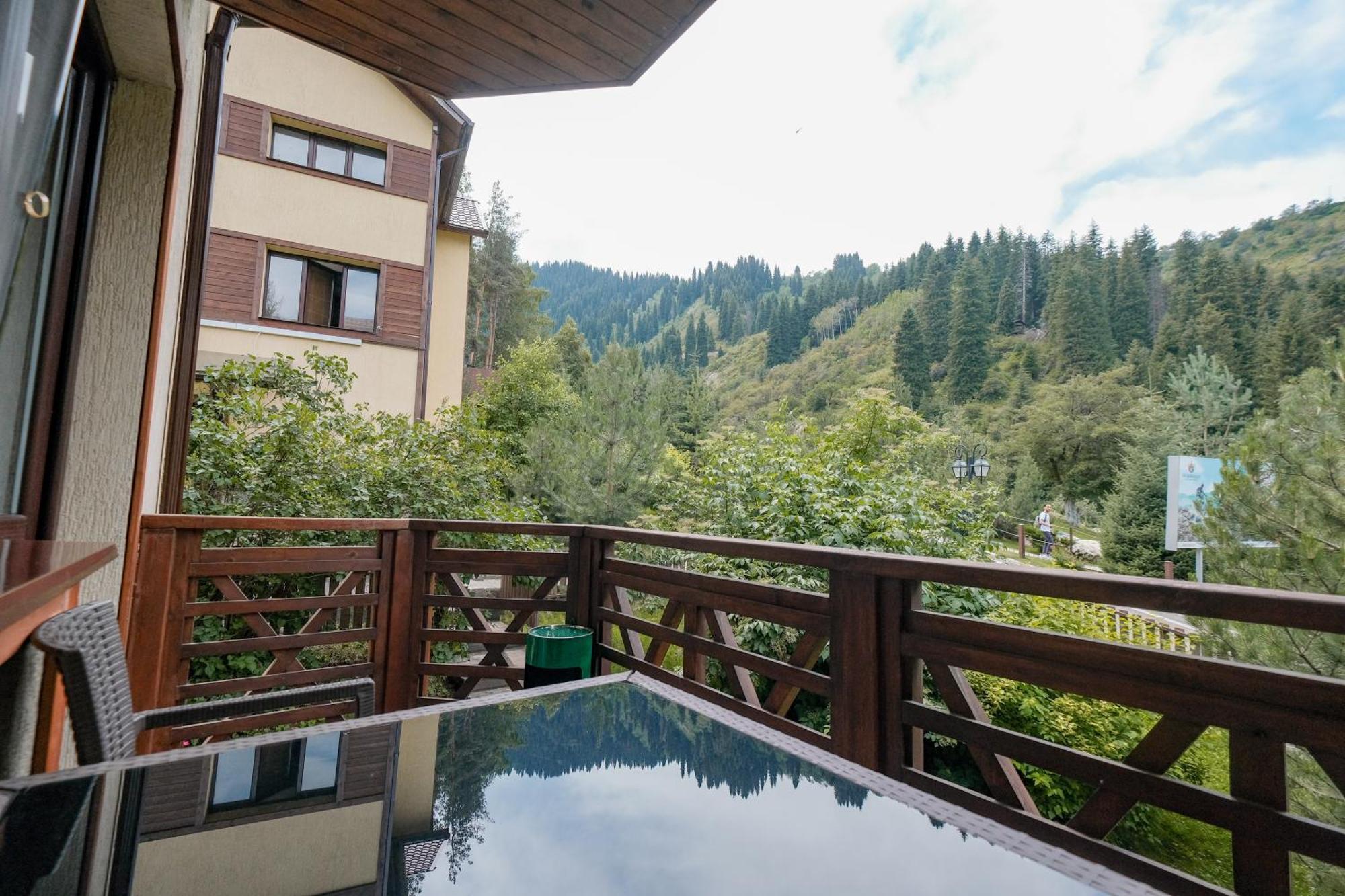Oi-Qaragai Mountain Resort Besqaynar Εξωτερικό φωτογραφία